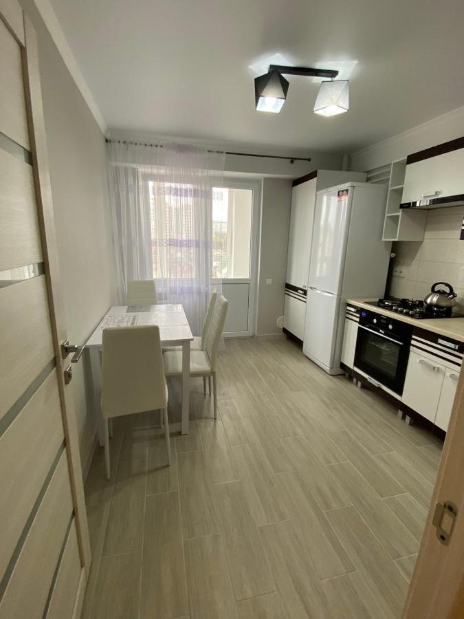 All New Apartment With Best View Near Shopping Malldova 基希讷乌 外观 照片